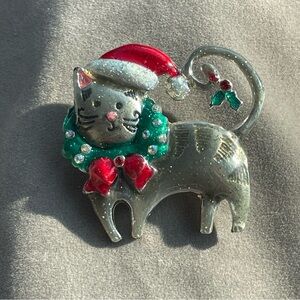 Vintage AJMC Christmas Cat Kitty Brooch in Santa Hat With Wreath